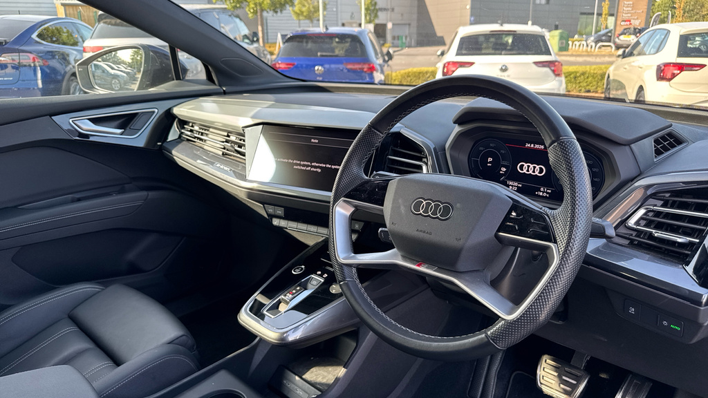 Audi Q4 E Tron Q4 210Kw 45 82Kwh S Line Leather WG24VXD Purple #6