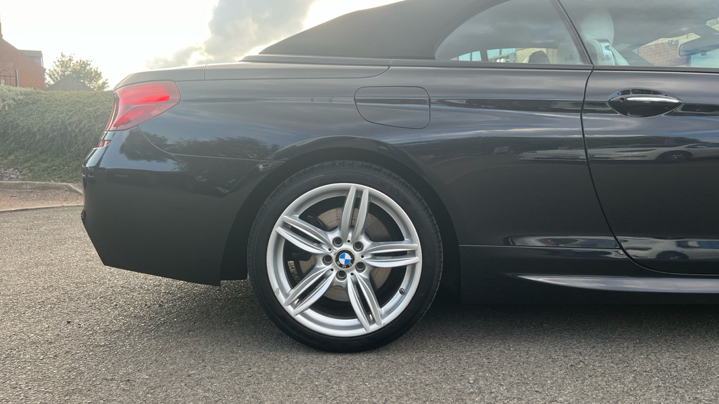 BMW 6 Series Black #18