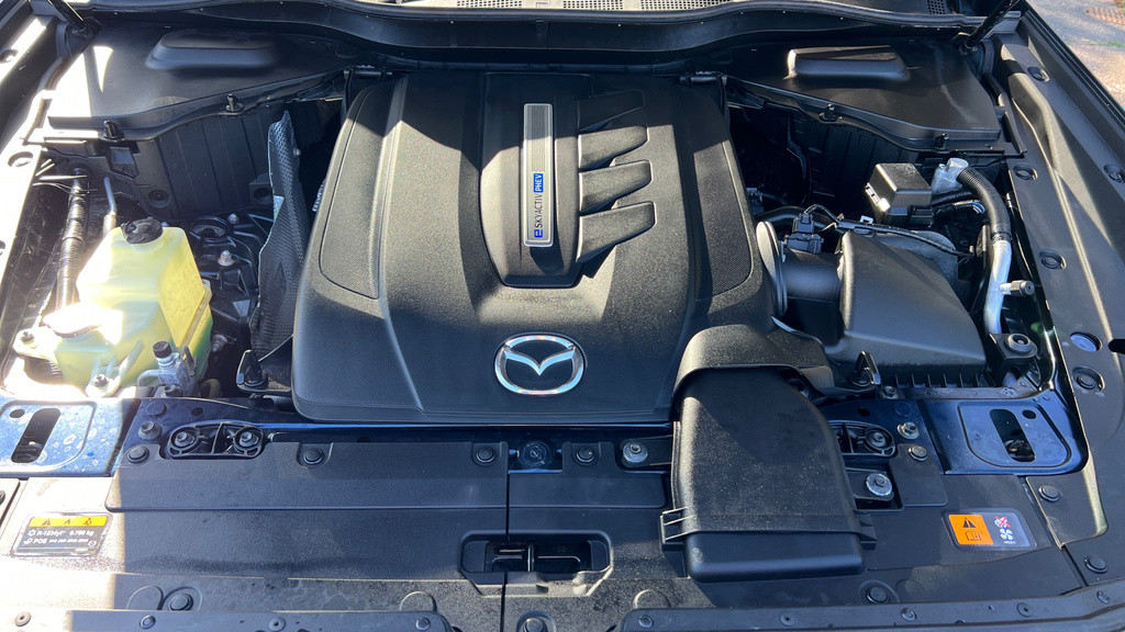 Mazda CX-60 2.5 Phev Homura White #16