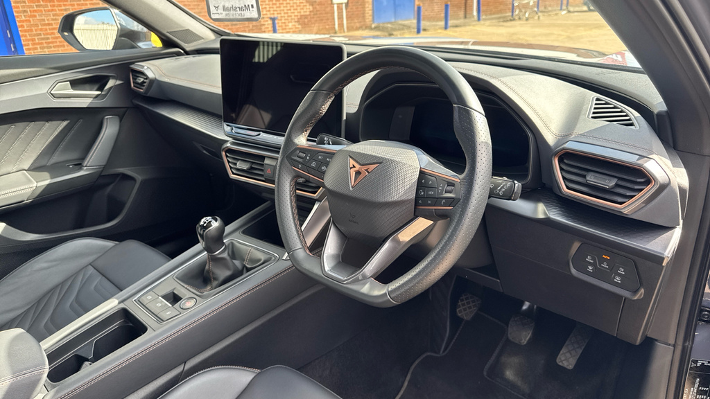 Cupra Formentor Formentor 1.5 Tsi 150 V3 KP75DWA Grey #6
