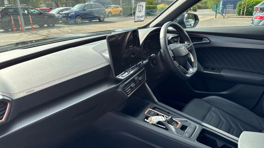 Cupra Formentor Formentor 1.5 Etsi 150 V3 Dsg KM75DPZ Black #2