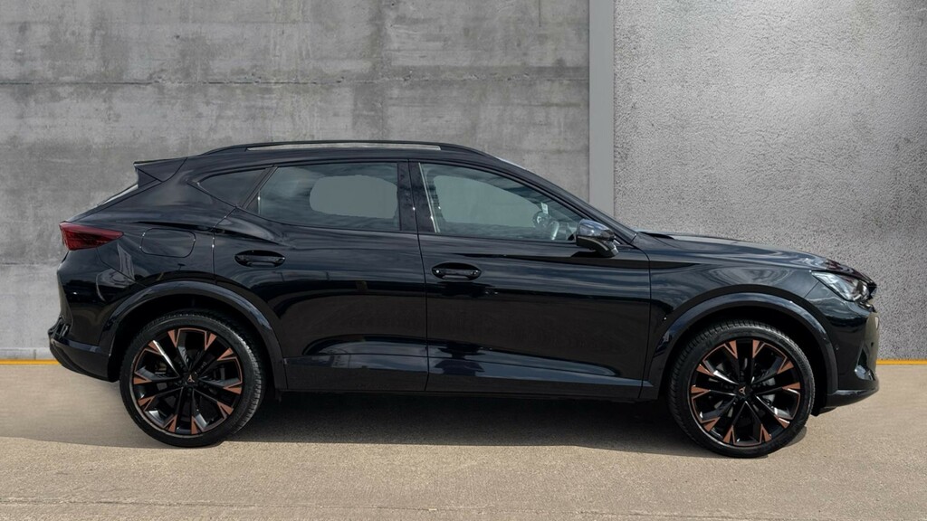 Cupra Formentor Formentor 1.5 Etsi 150 V3 Dsg KM75DPZ Black #4