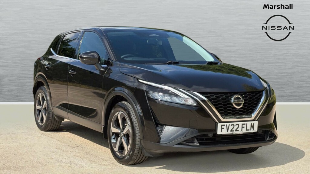 Nissan Qashqai Qashqai 1.3 Dig-t Mh N-connecta Glass Roof Black