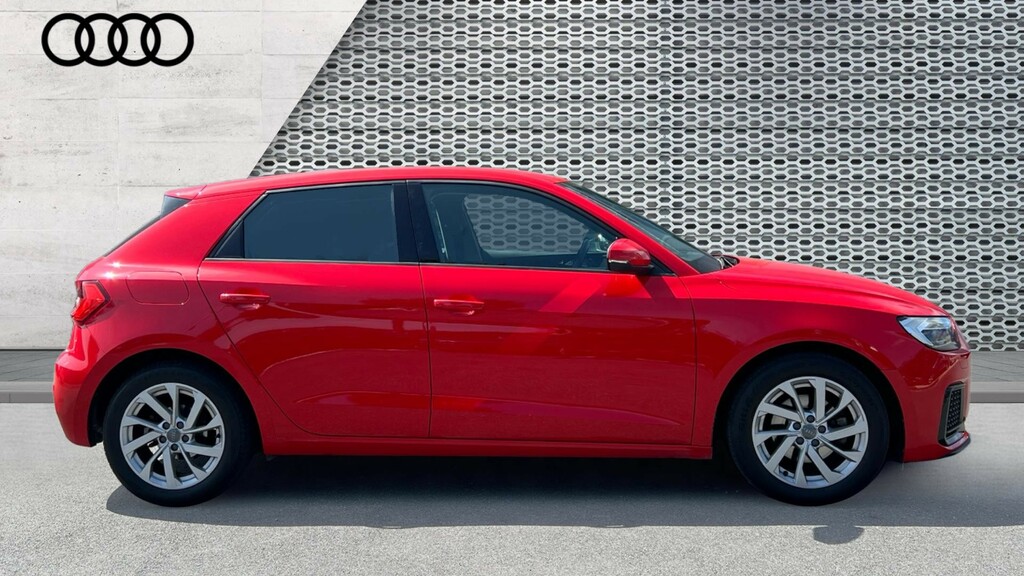 Audi A1 A1 30 Tfsi Sport WJ19GKO Red #4
