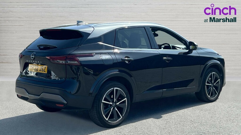 Nissan Qashqai Qashqai 1.3 Dig-t Mh Tekna YT22JSZ Black #3