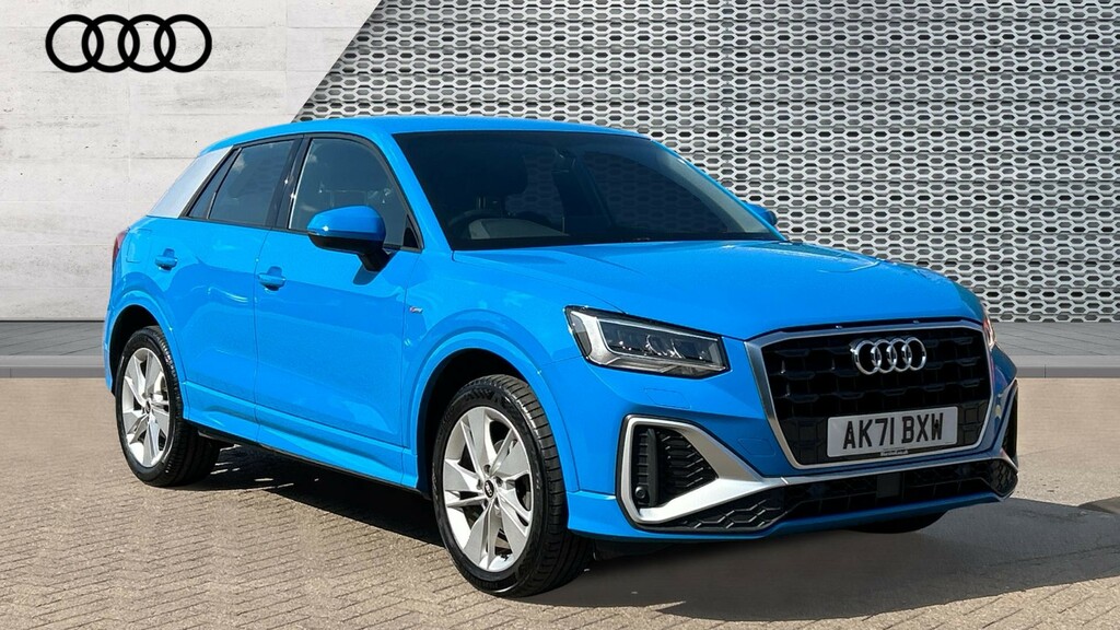 Audi Q2 Q2 35 Tfsi S Line S Tronic Blue