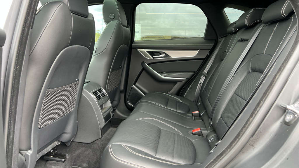 Jaguar F-Pace F-pace 2.0 D200 R-dynamic S Awd YK21VRJ Grey #4