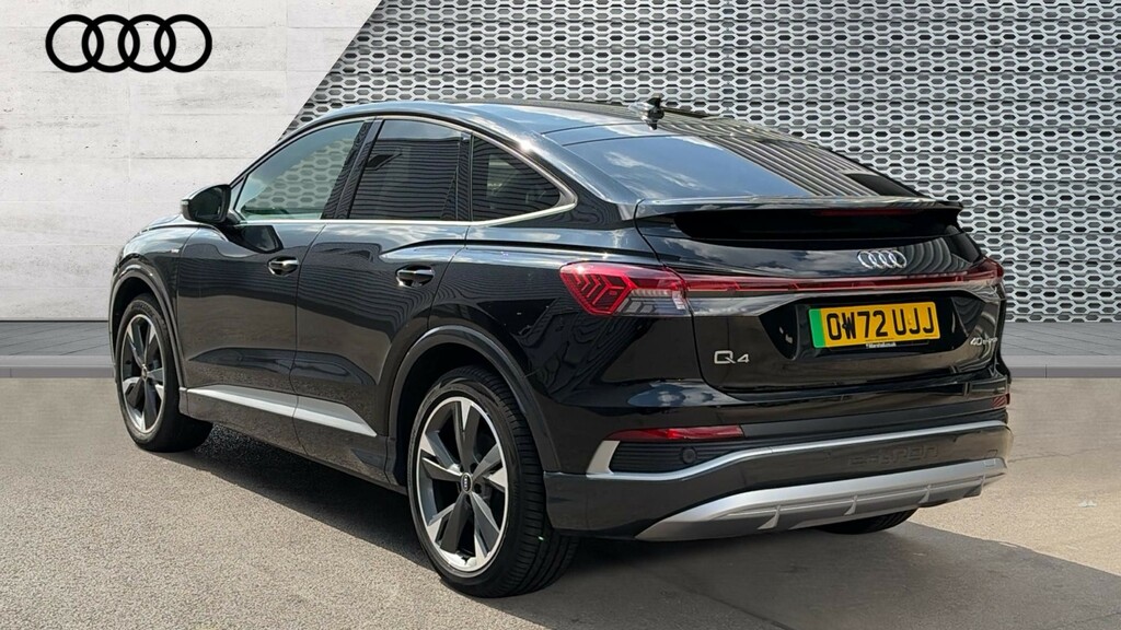 Audi Q4 E Tron Q4 150Kw 40 82Kwh S Line OW72UJJ Black #3