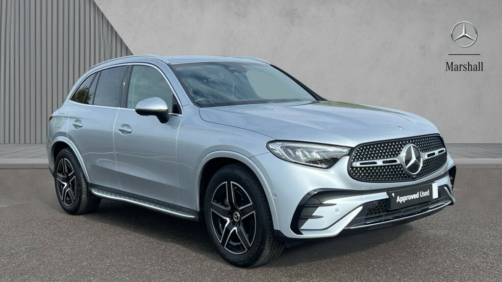 Mercedes-Benz GLC Class Glc 300 4Matic Amg Line 9G-tronic Silver