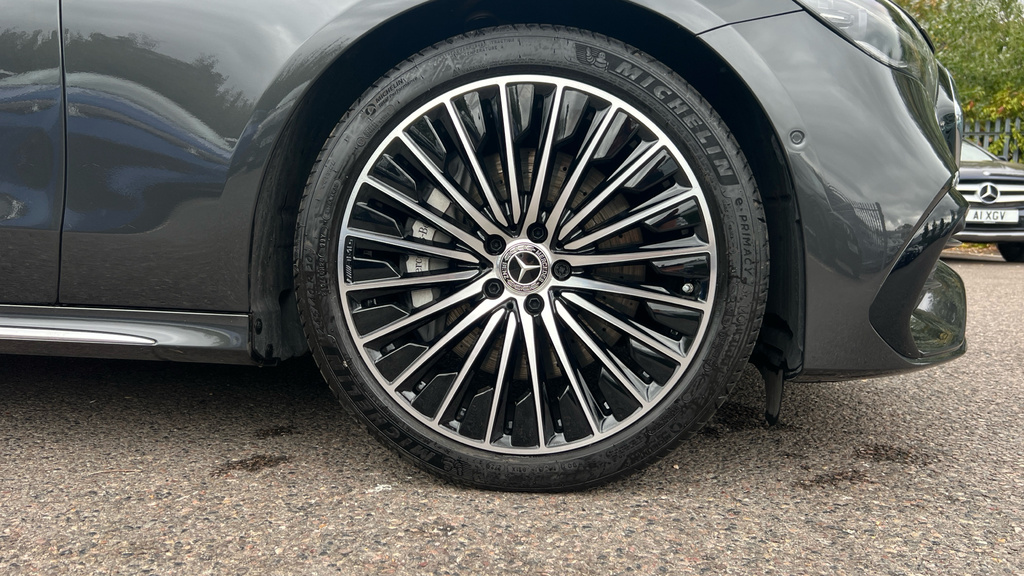 Mercedes-Benz E Class E Class E200 Amg Line Premium Plus 9G-tronic Grey #5