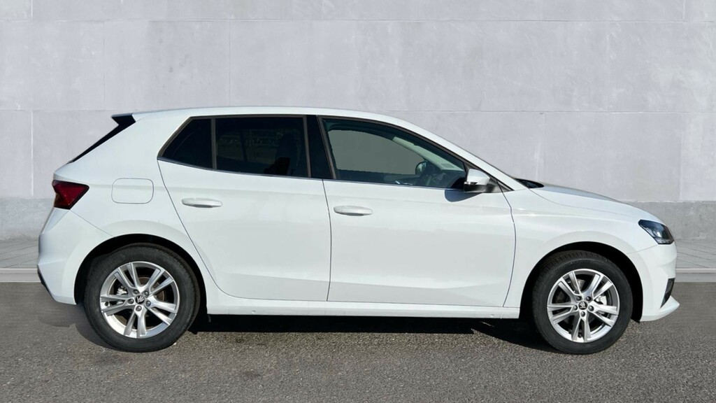 Skoda Fabia Fabia Hatch Se L Edition 1.5 Tsi 150 Ps Dsg White #4