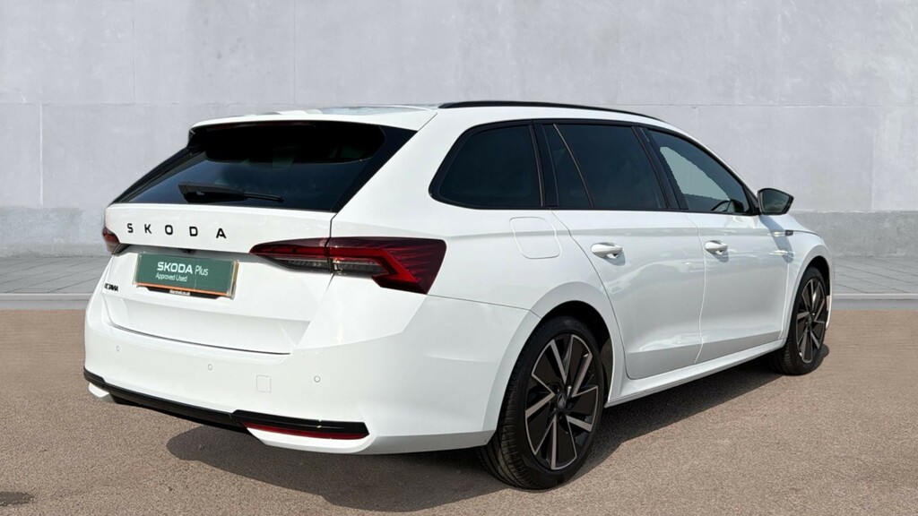 Skoda Octavia Se Technology White #8