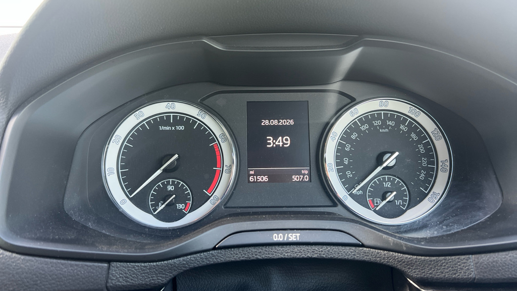 Skoda Karoq Sel 1.5 Tsi 150Ps Silver #14