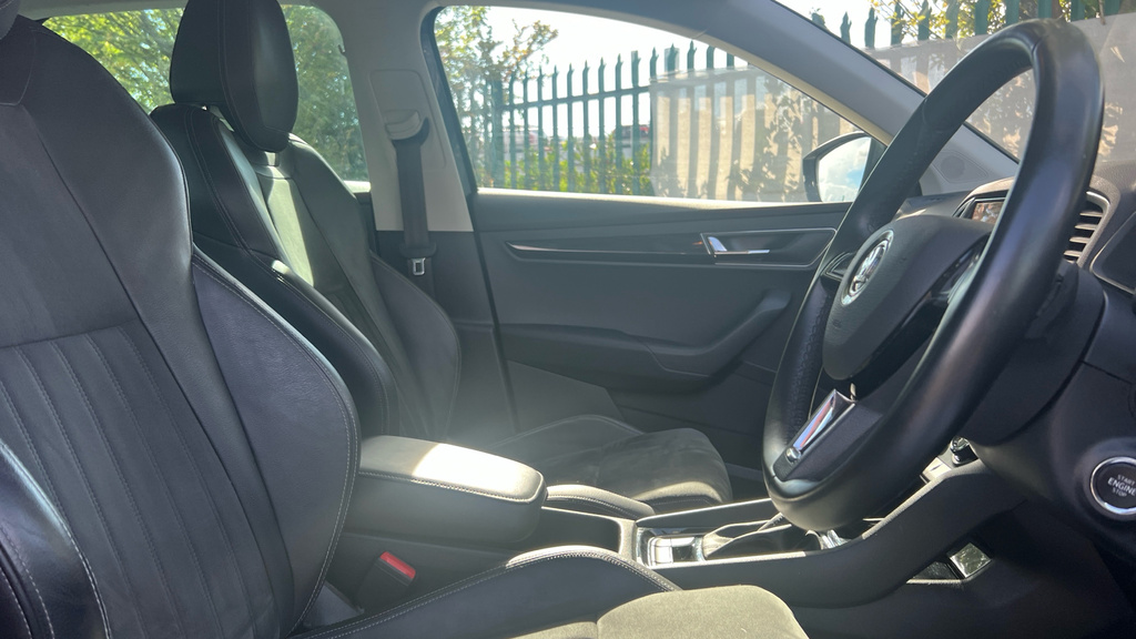Skoda Karoq Sel 1.5 Tsi 150Ps Silver #26