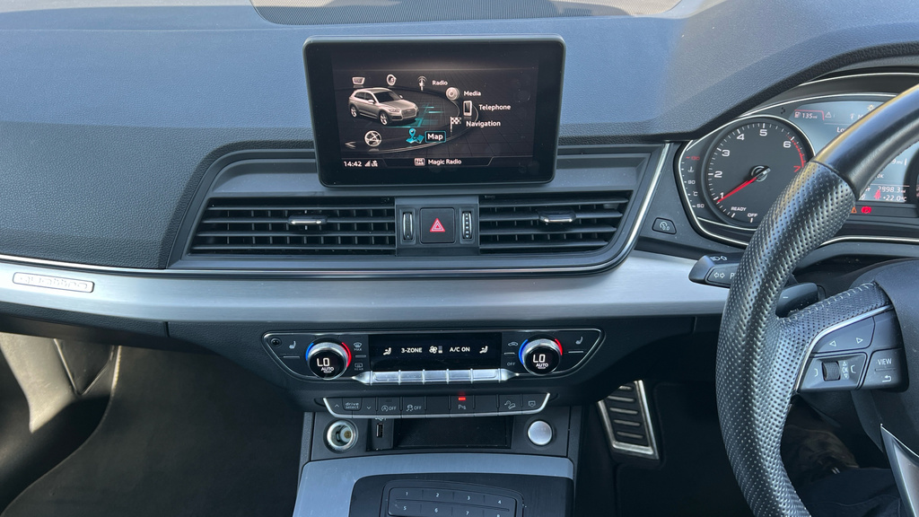 Audi Q5 40 Tdi Quattro Black Edition S Tronic Black #13