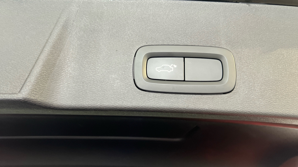 Volvo XC40 Xc40 R-design D3 White #35