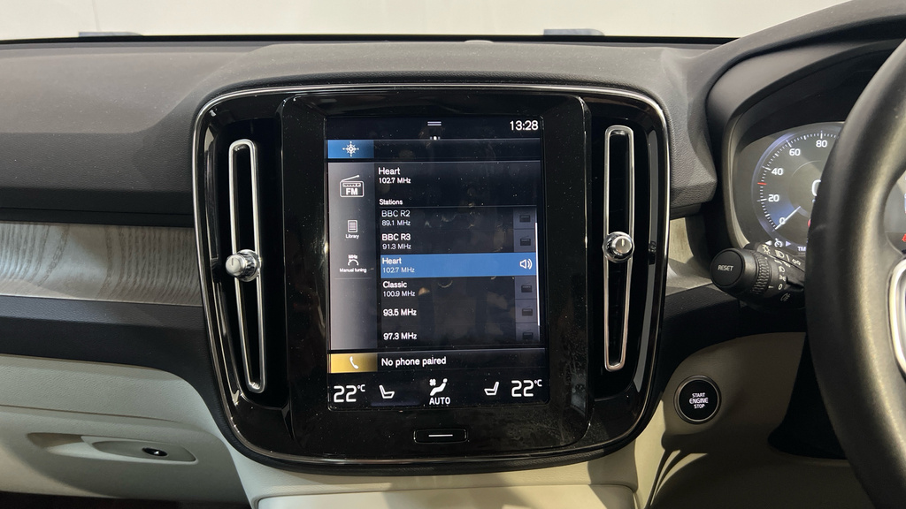 Volvo XC40 Xc40 R-design D3 White #31