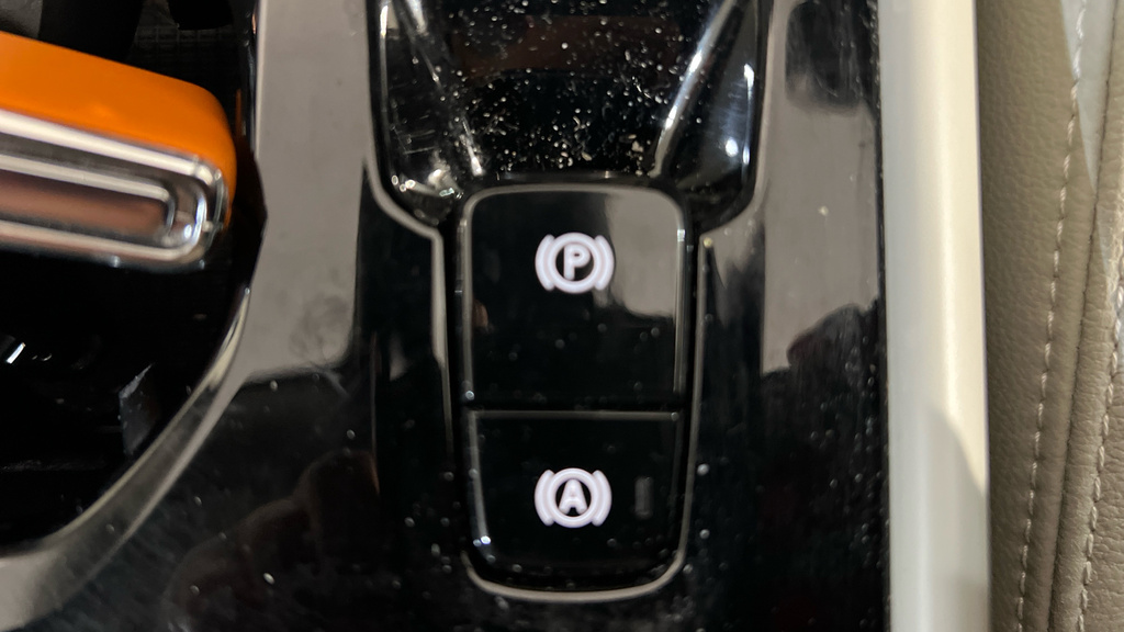 Volvo XC40 Xc40 R-design D3 White #42