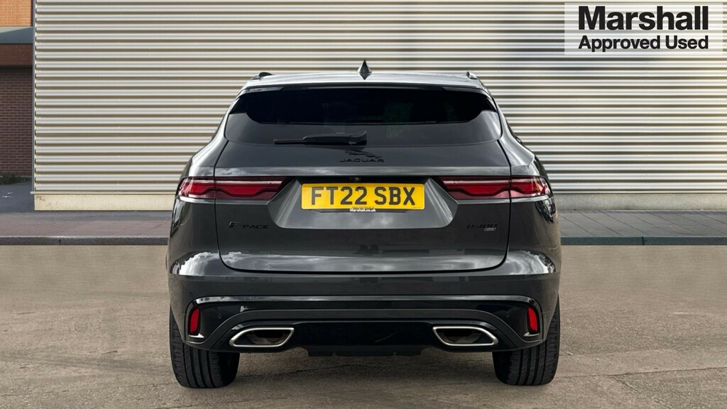 Jaguar F-Pace F-pace 3.0 D300 R-dynamic Se Awd Grey #4