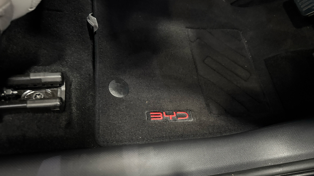 Byd Atto 3 Design Black #24