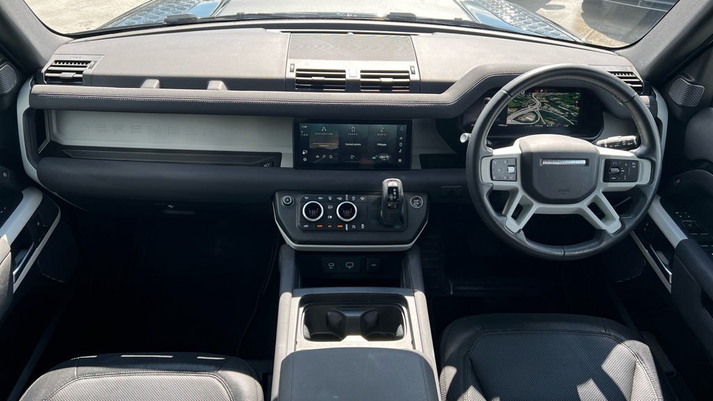 Land Rover Defender 110 3.0 D250 X-dynamic Hse 110 Silver #11