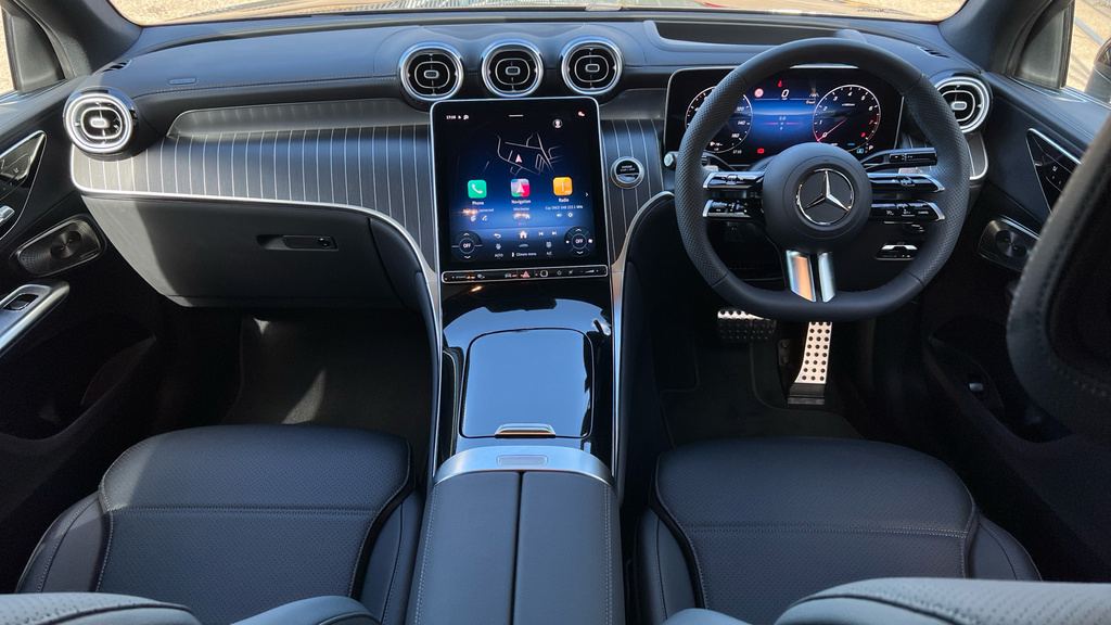 Mercedes-Benz GLC Class Glc 220D 4Matic Amg Line Premium Plus Grey #23