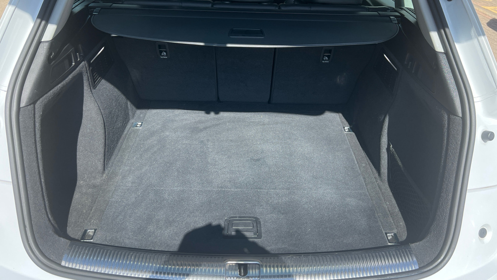 Audi Q5  Grey #15