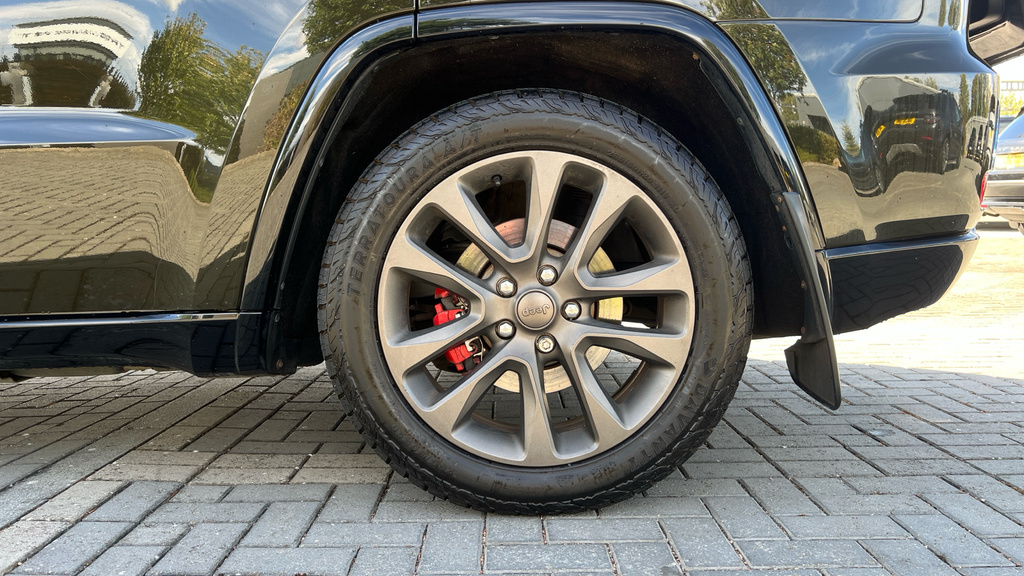 Jeep Grand Cherokee 6.4L Srt Red #17