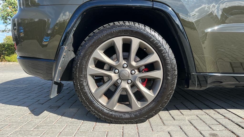 Jeep Grand Cherokee 6.4L Srt Red #18