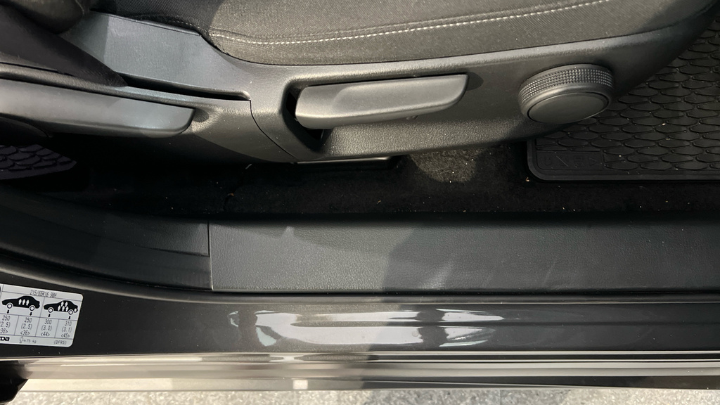 Mazda CX-30 Automatic Silver #35