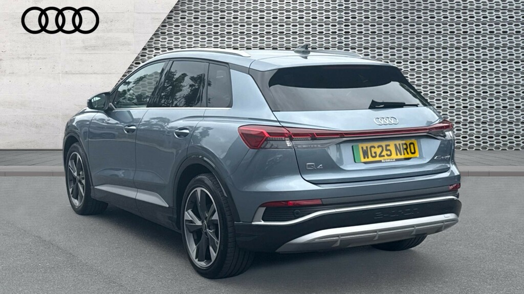 Audi Q4 E Tron Q4 210Kw 45 82Kwh S Line Leathertech Pa Blue #3