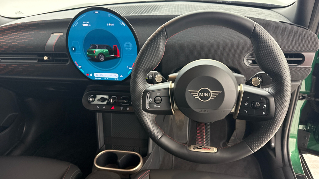 Mini Hatch Cooper 1.5 C Sport Green #5