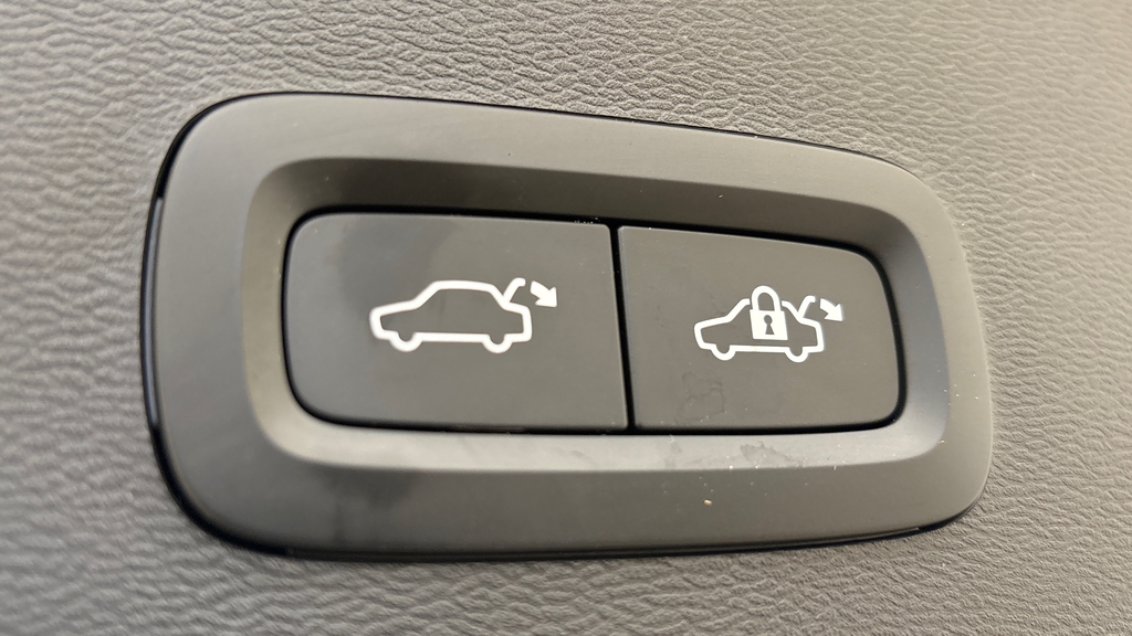 Volvo XC40 Core Grey #19