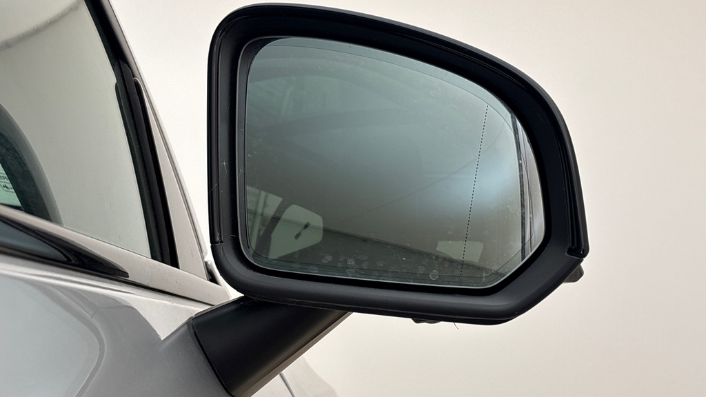 Volvo XC40 Core Grey #21