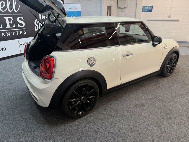 Mini Hatch 2.0 Cooper Sd Outstanding AP17VSY White #6