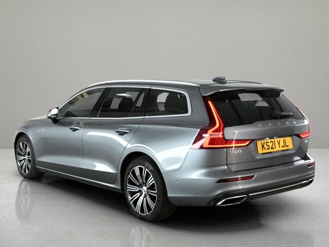 Volvo V60 2.0 B4 Mhev Inscription Grey #3