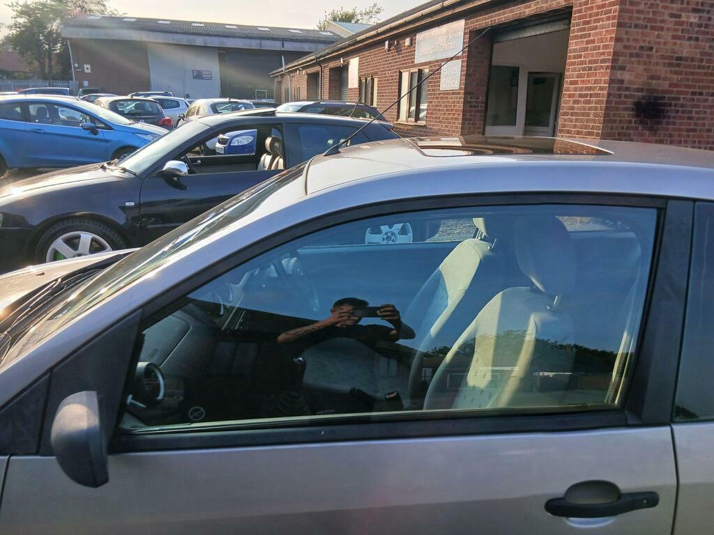 Ford Fiesta Hatchback Blue #12