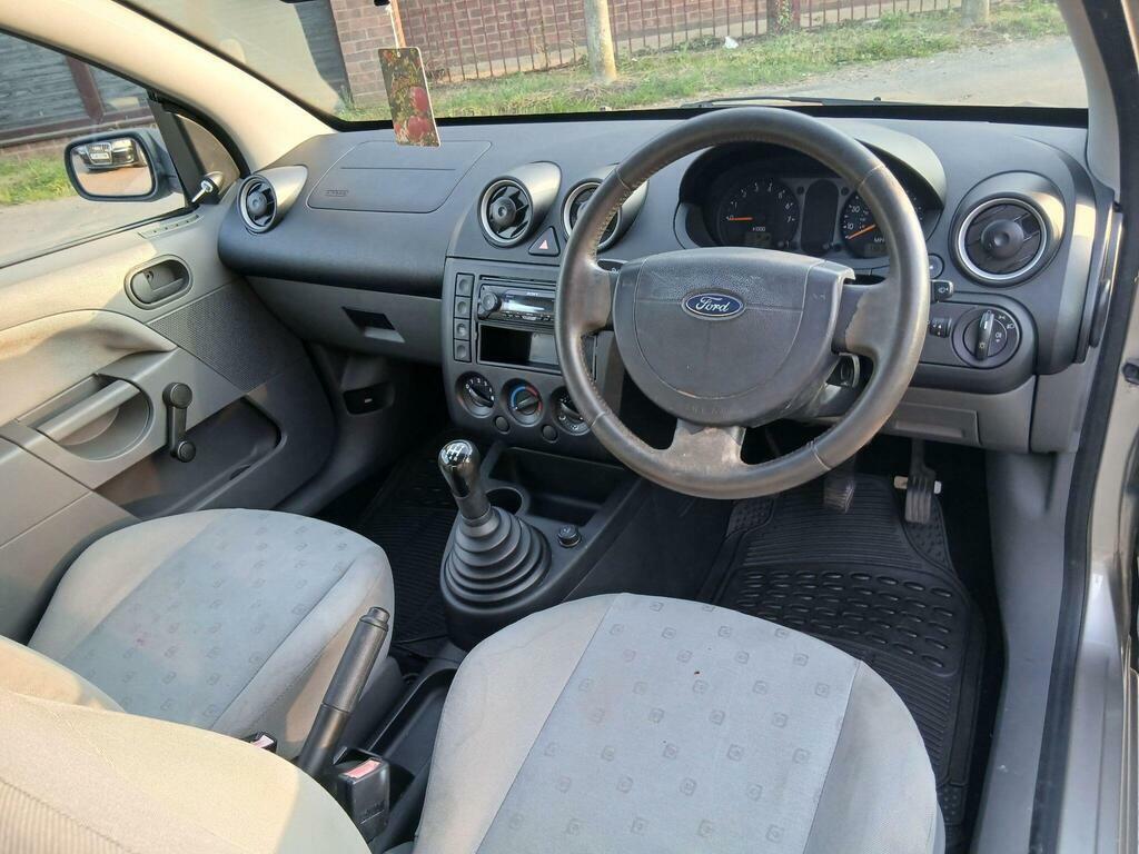 Ford Fiesta Hatchback Blue #27