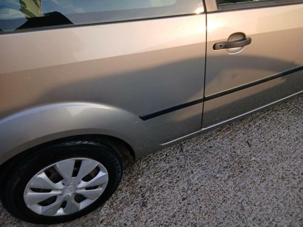 Ford Fiesta Hatchback Blue #25