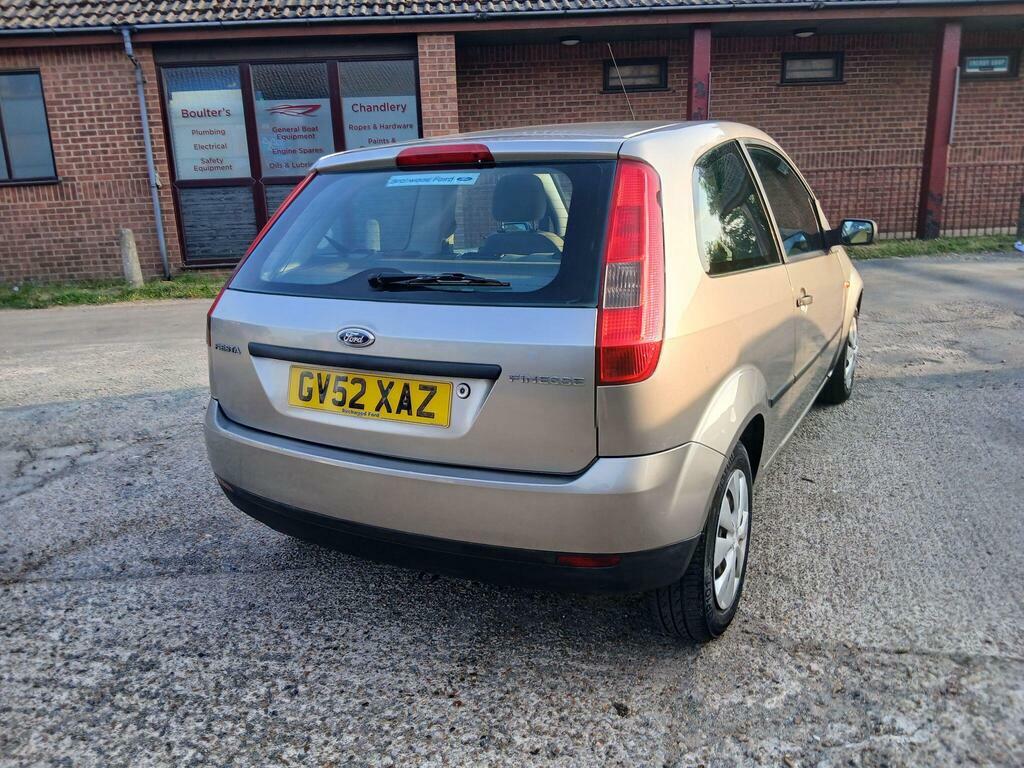 Ford Fiesta Hatchback Blue #7