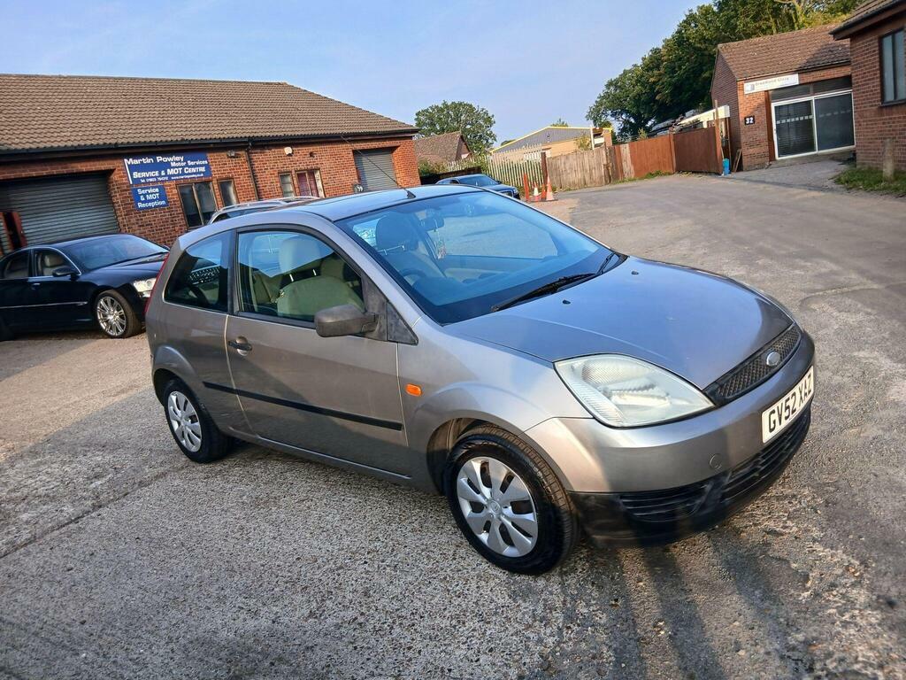 Ford Fiesta Hatchback Blue #6