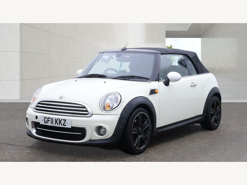 Mini Convertible 1.6 Cooper D Euro 5 S S White