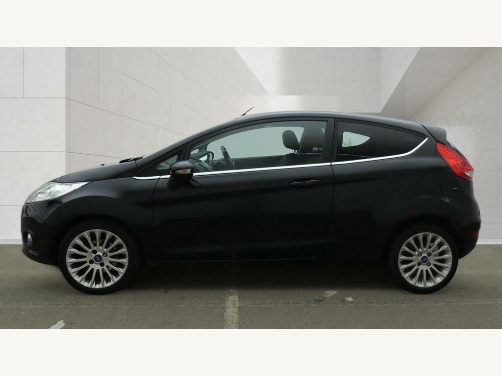 Ford Fiesta 1.4 Titanium Black #2