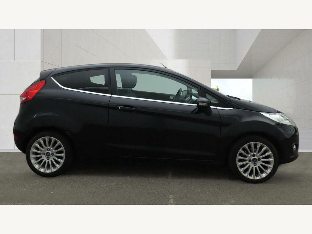 Ford Fiesta 1.4 Titanium Black #4