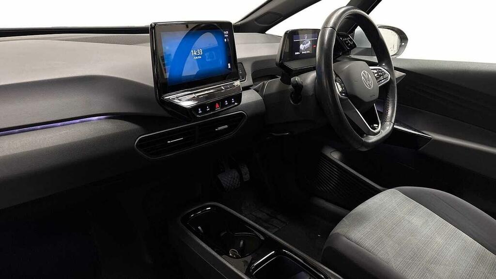 Volkswagen ID.3 Pro Performance 58Kwh Life Hatchback Silver #2