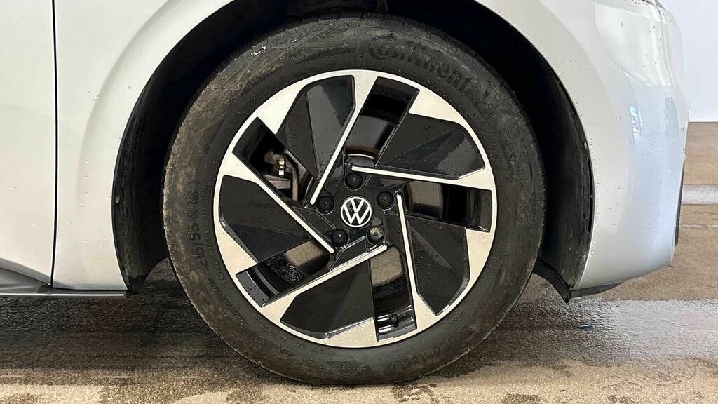 Volkswagen ID.3 Pro Performance 58Kwh Life Hatchback Silver #5
