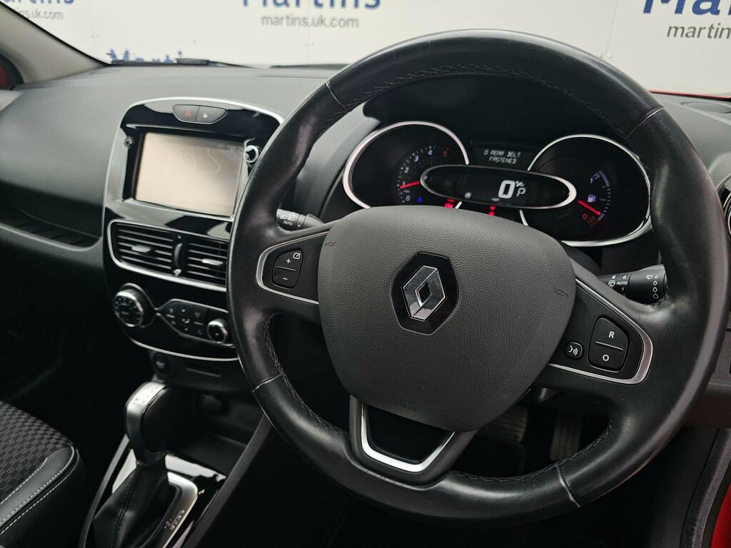 Renault Clio Hatchback White #15
