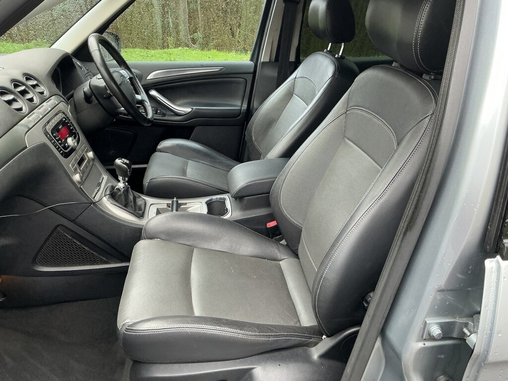 Ford S-Max 2.0 Tdci Titanium Silver