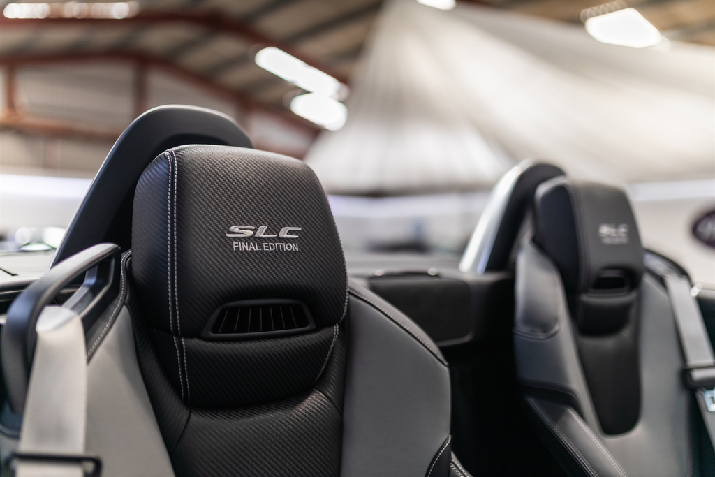 Mercedes-Benz SLC Final Edition Black #24