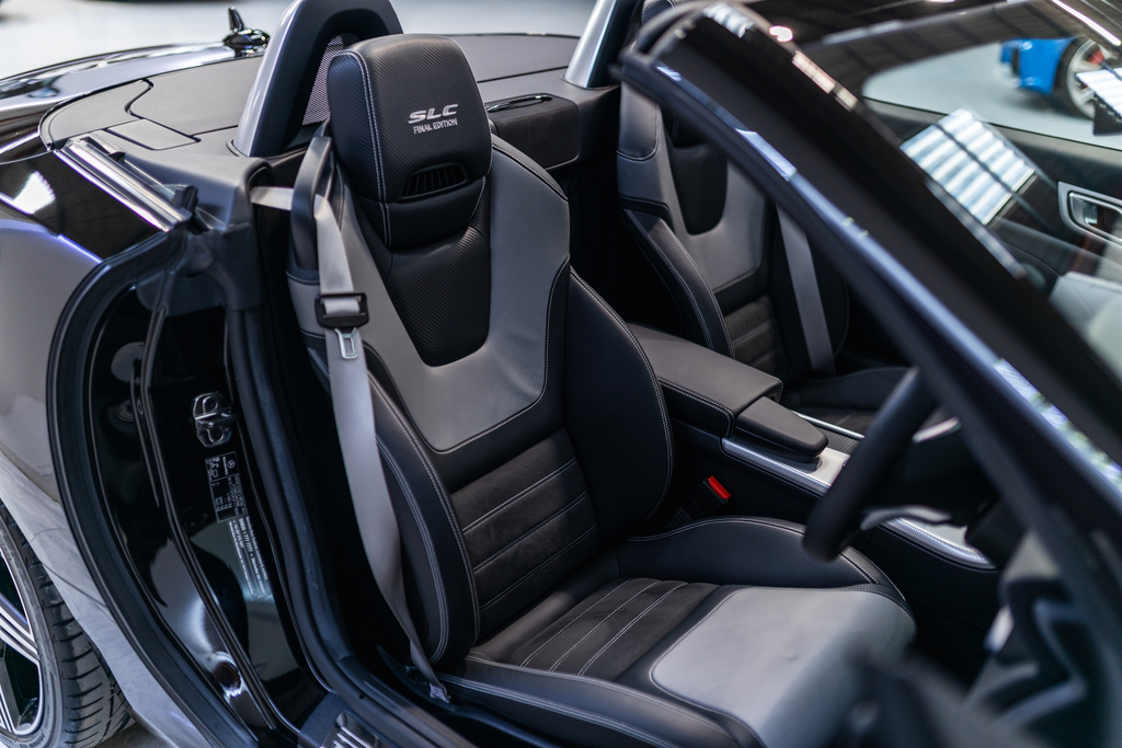 Mercedes-Benz SLC Final Edition Black #9
